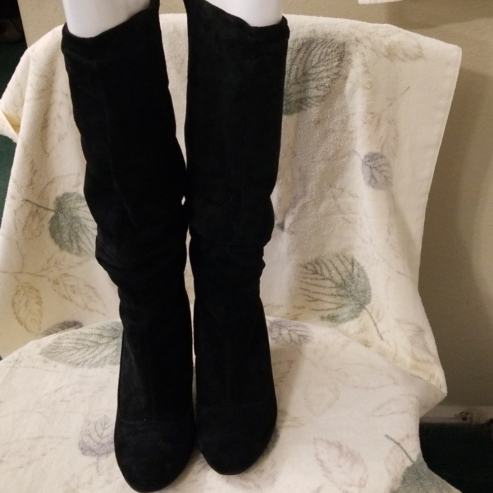 Sketchers Suede slouch boot